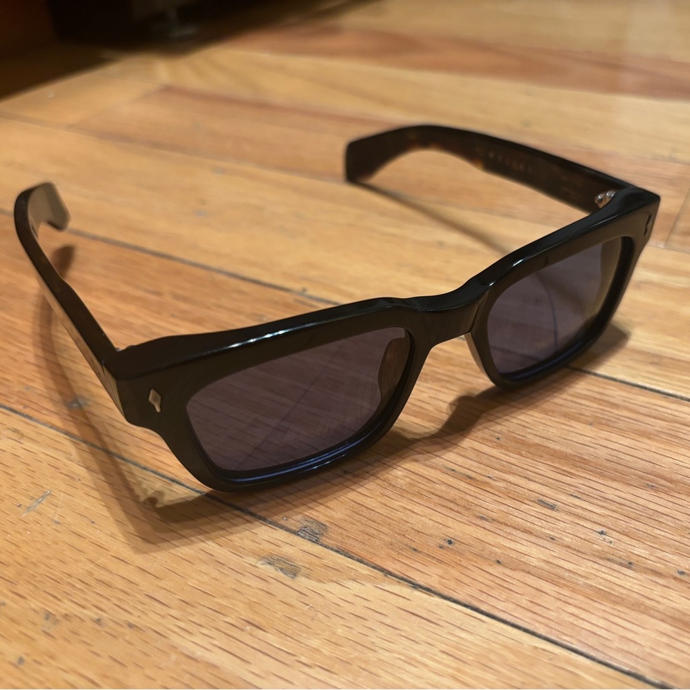 Black Rectangular Sunglasses - image 2